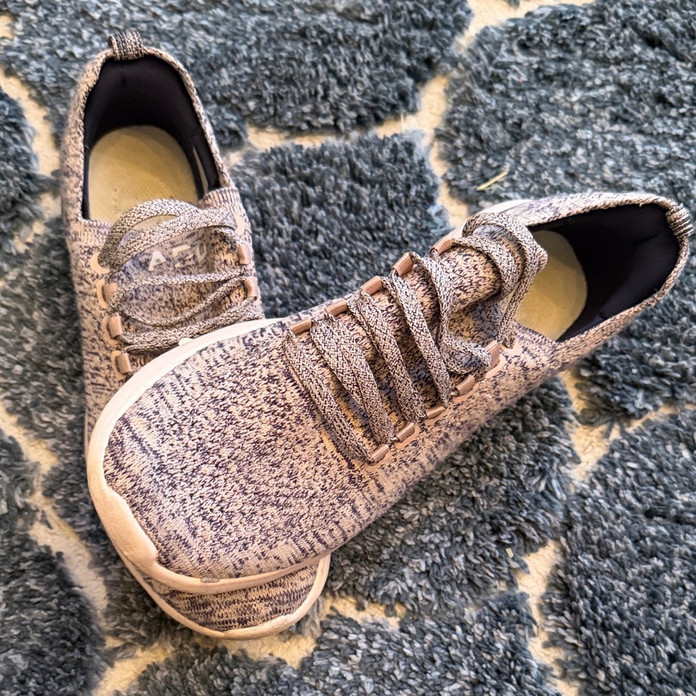 APL Women’s Techloom Breeze Rose Dust/nude/navy
